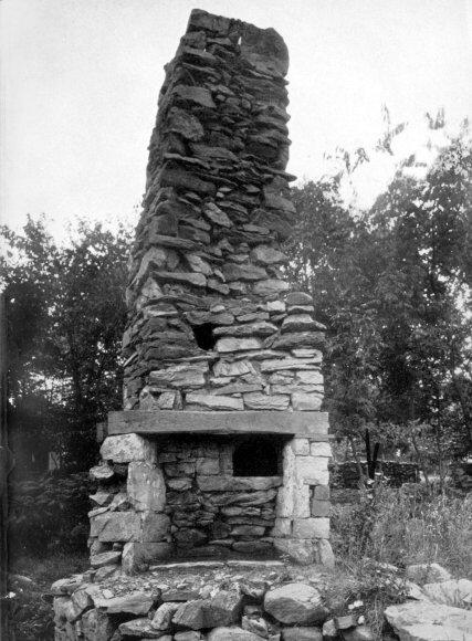 AS THEY BUILT A CHIMNEY IN THE EIGHTEENTH CENTURY

Photo by John Runyon