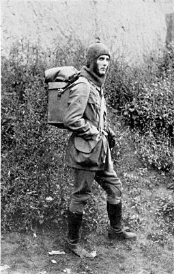 GEOFFREY H. MALINS, O.B.E., OFFICIAL KINEMATOGRAPHER TO THE
WAR OFFICE