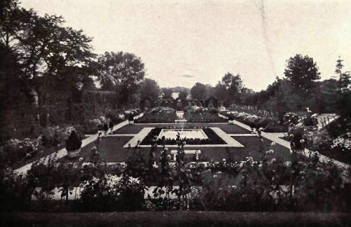 PLATE 45 Auburn, N.&nbsp;Y. Mrs. C.&nbsp;D. MacDougall