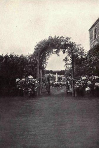 PLATE 173 East Hampton, L.&nbsp;I. Mrs. Theron G. Strong