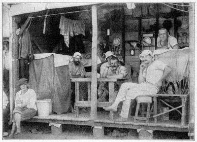 Da� man hinter dem Stacheldraht den Humor nicht ganz verlor