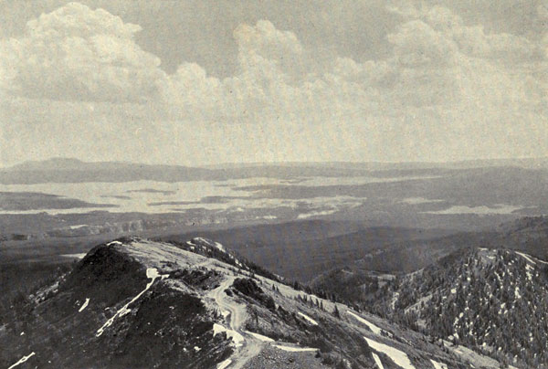 Looking South from
the Summit of Mt. Washburn, Yellowstone Park